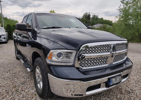 Dodge RAM cena 94500 przebieg: 144000, rok produkcji 2016 z Ostrołęka małe 407